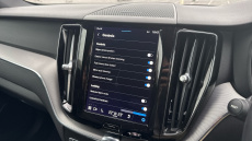 Volvo XC60 2.0 B4D Plus Dark 5dr AWD Geartronic Diesel Estate